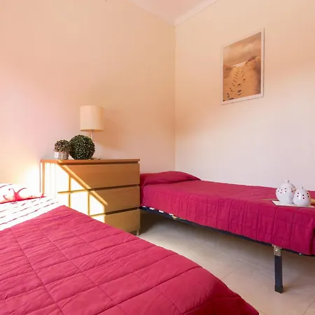 Casa L'escala, 3 Dormitorios, 6 Personas - Es-325-22 *