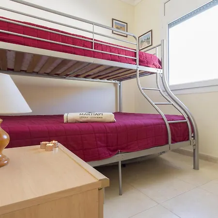 Casa L'escala, 3 Dormitorios, 6 Personas - Es-325-22 Holiday home Torroella De Montgri